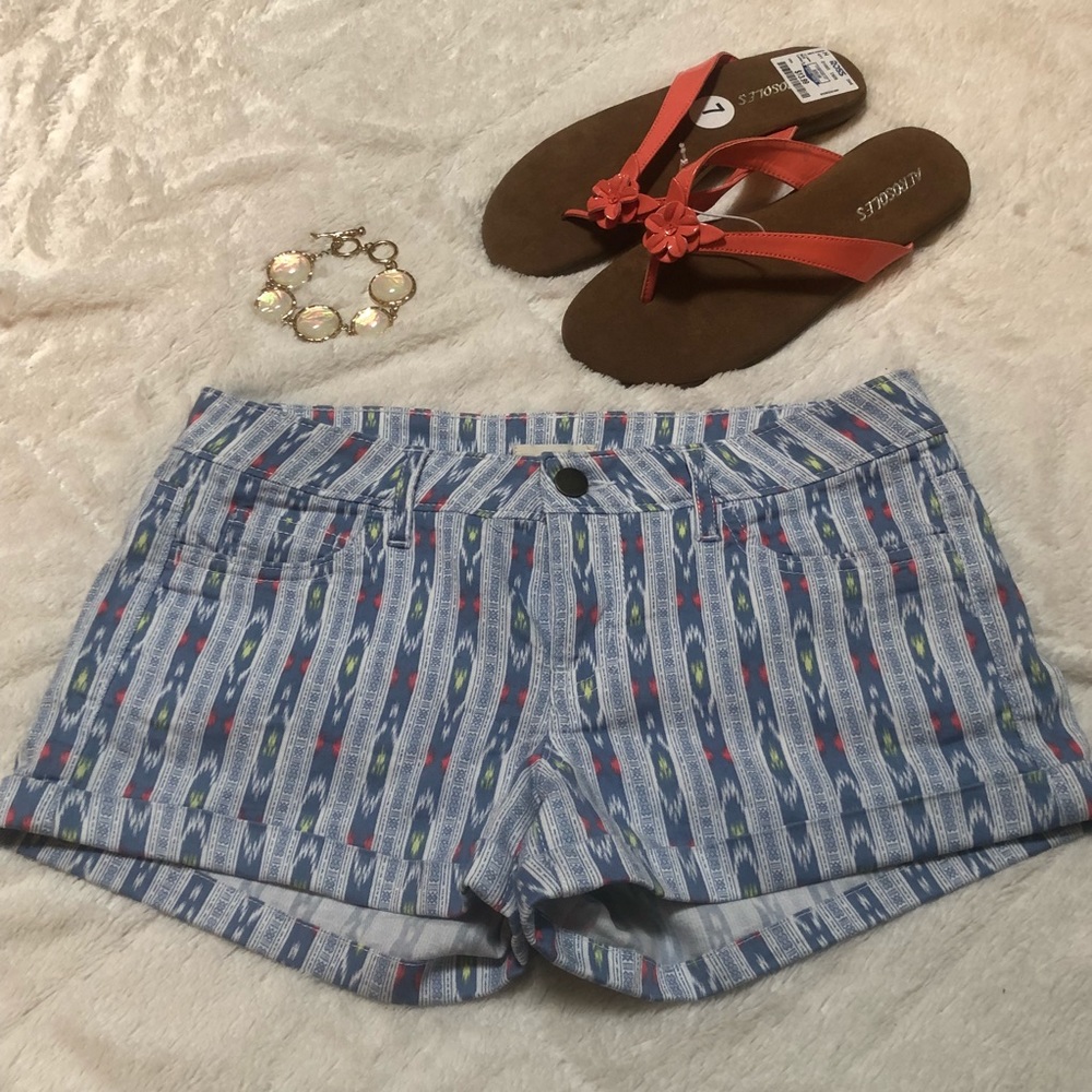 Aerie Aztec Shorts ~ Size 4 ~ NWT